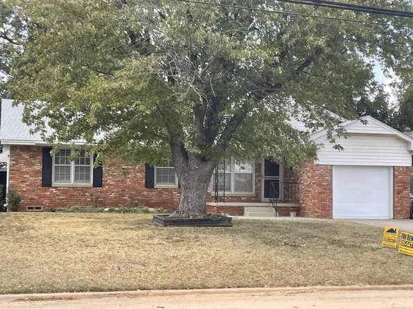 4817 N Grove Ave, Warr Acres, OK 73122
