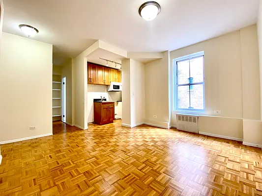 Rented by City & Suburban | media 6