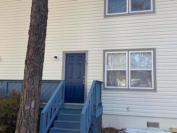 2nd image of 135 Murray Hill Road Apt 17