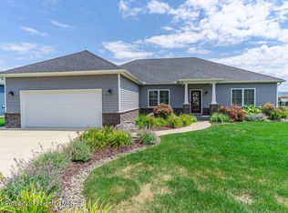 111 Falcon Ln, Archbald, PA 18403