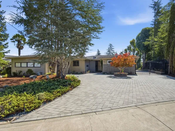 886 Heather Dr, San Carlos, CA 94070