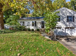 21 Mallard Dr, Greenwich, CT 06830