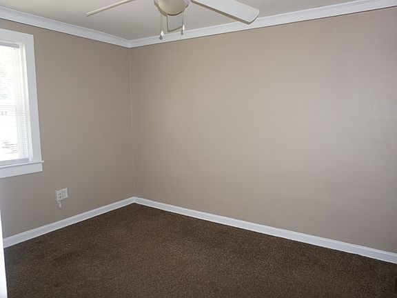 5th image of 201 Chandler Dr APT 7A