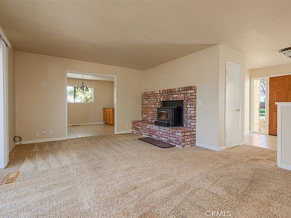 3rd image of 17 Sorrel Ct