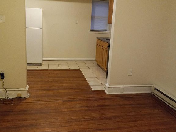 5th image of 508 E Ashmead St