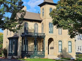 936 Main St APT 4, Racine, WI 53403