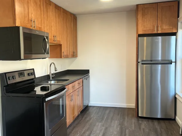 33 Raymond Marchetti St #2, Ashland, MA 01721