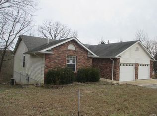 13022 Susan Dr, De Soto, MO 63020