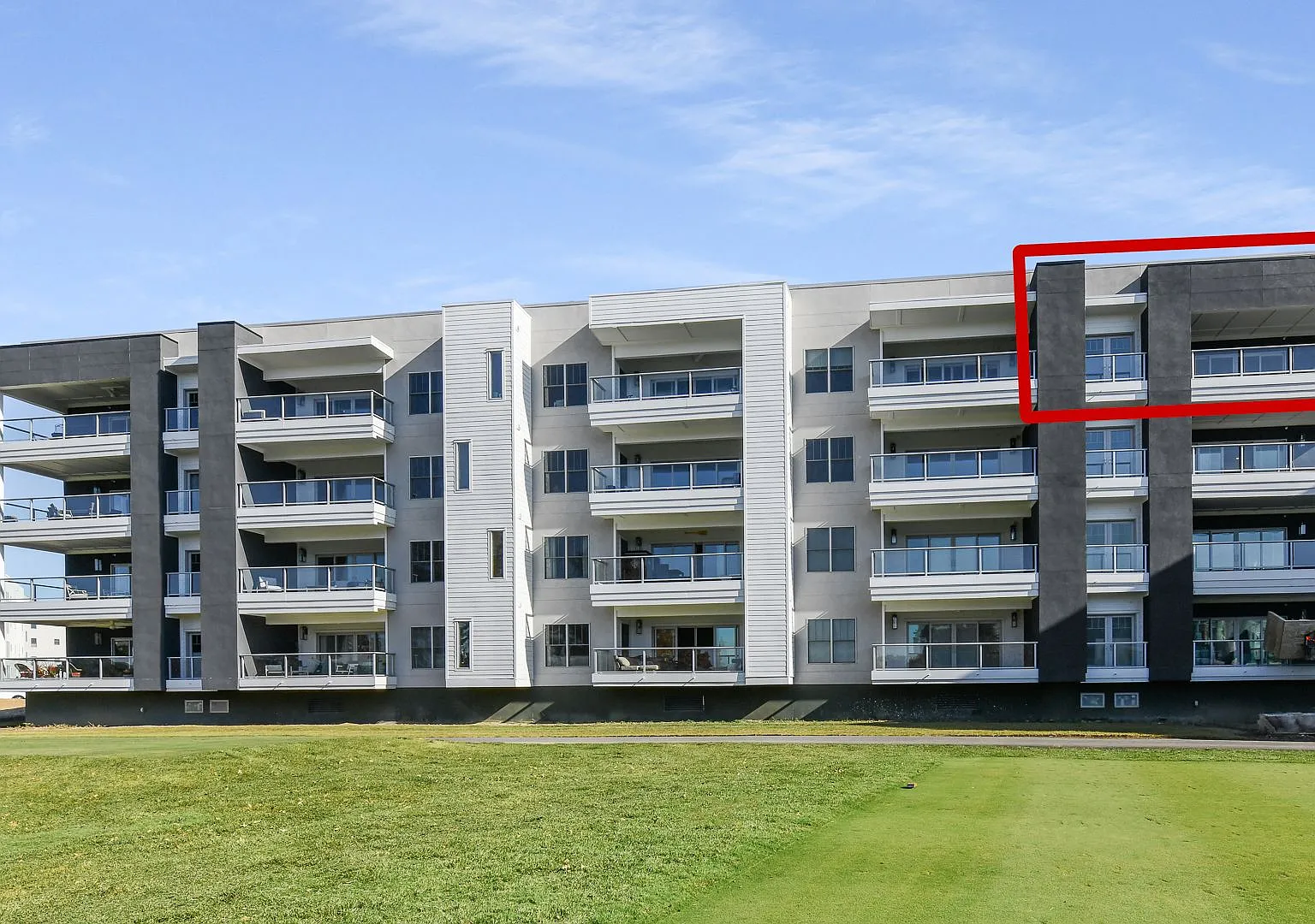 HighPointe Residences at Little Turtle — Photo 4