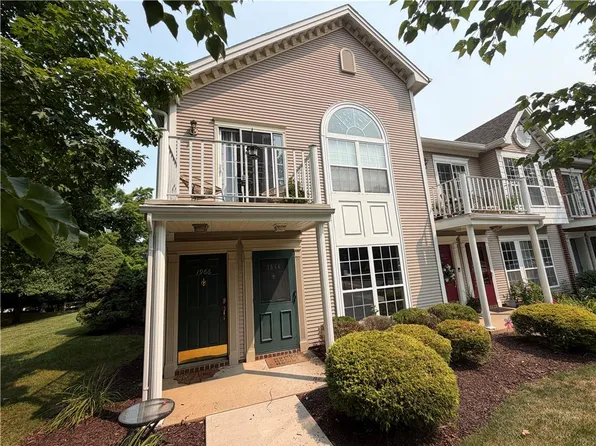 1964 Mattis St, Hellertown, PA 18055