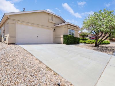 10523 Salome Dr NW, Albuquerque, NM, 87114