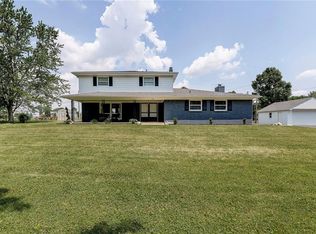 1440 E Davis Rd, Greenfield, IN 46140