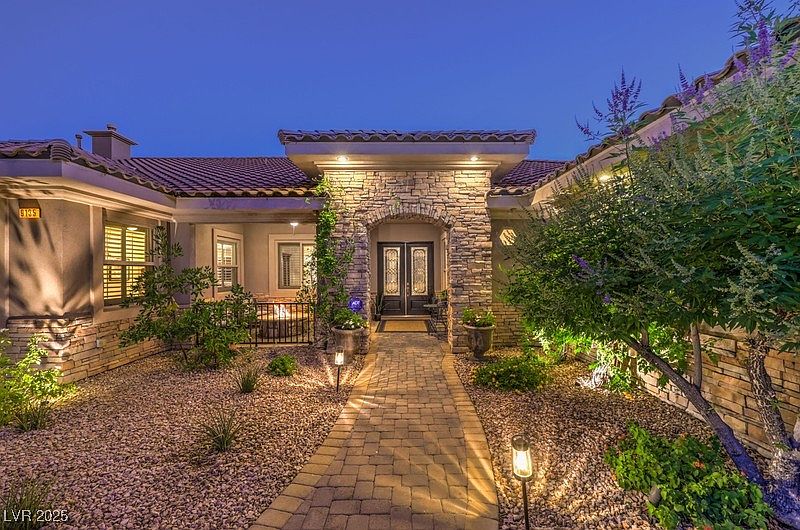 9135 Hickam Ave, Las Vegas, NV 89129 | Zillow