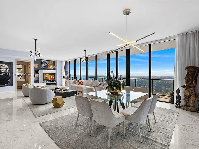 1000 Brickell Plz #Penthouse 5304 — Photo 6