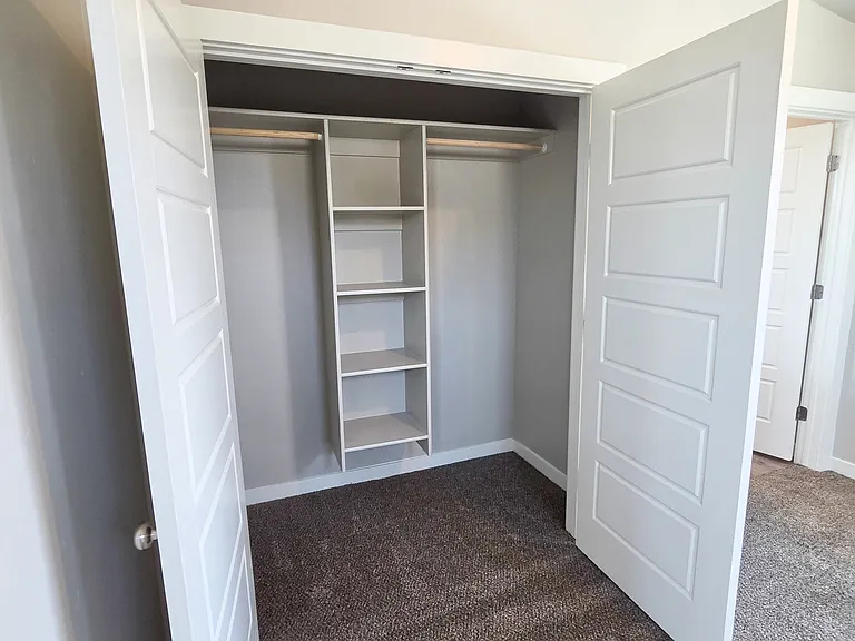 2953 N Maple Grove Rd — Photo 33
