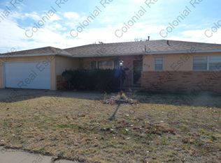 613 W Christopher Dr, Clovis, NM 88101