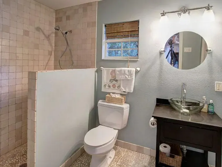 7609 Senrab Dr — Photo 13