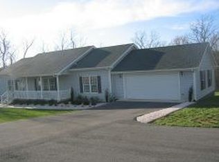 1193 Cinnamon Ridge Rd, Moneta, VA 24121