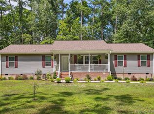 4593 Pleasant Colony Ln, Hayes, VA 23072