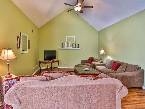 5th image of 2840 Knob Creek Ln
