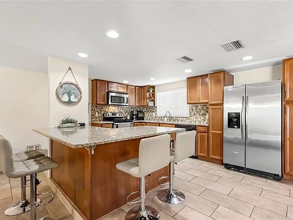 5th image of 7724 Chalafonte Dr
