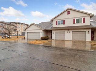 152 Elliott Ln, Oregon, WI 53575