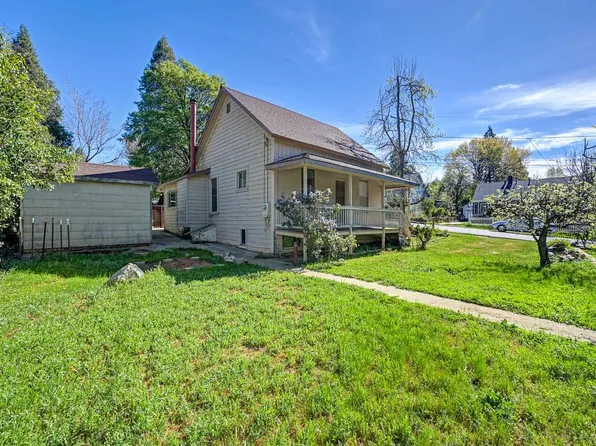 650 Leduc St, Grass Valley, CA 95945