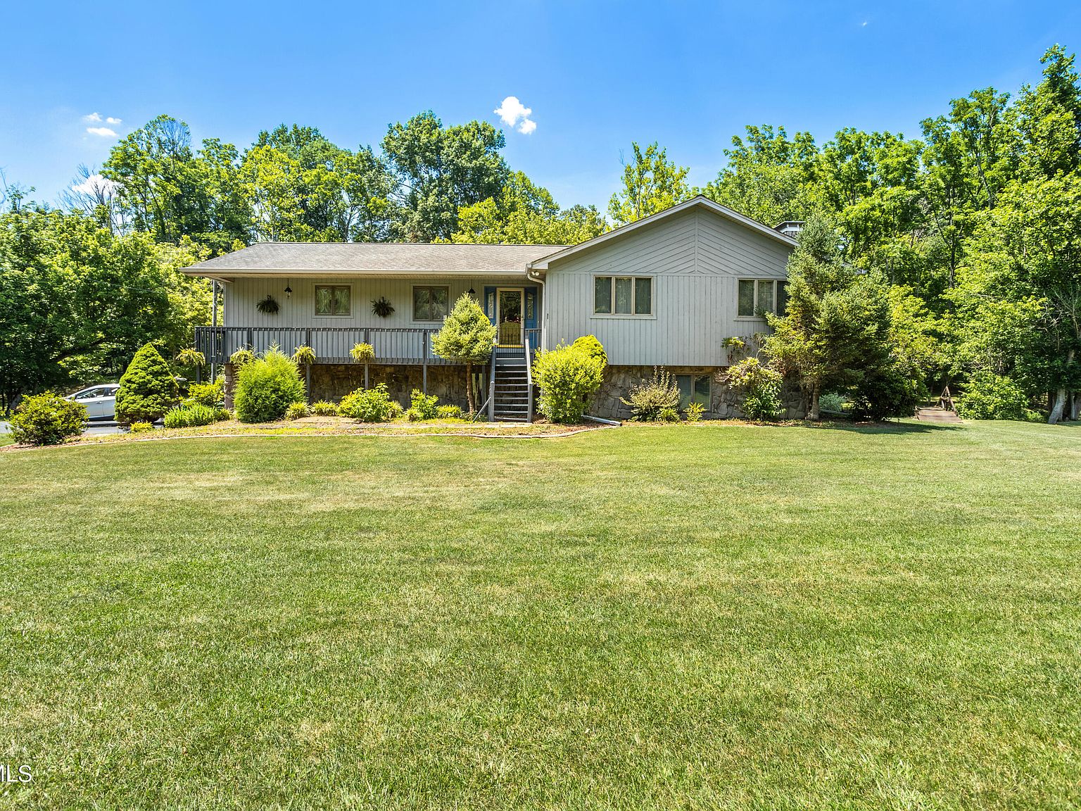 562 Fall Creek Rd, Blountville, TN 37617 MLS 9967949 Zillow