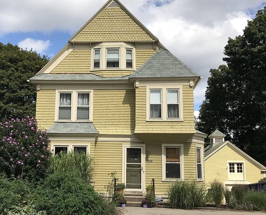1st image of 208 May St