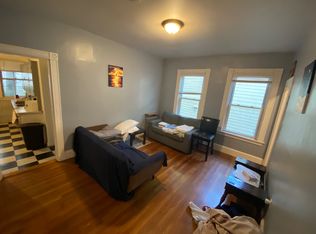 474 Putnam Ave APT 1B, Cambridge, MA 02139