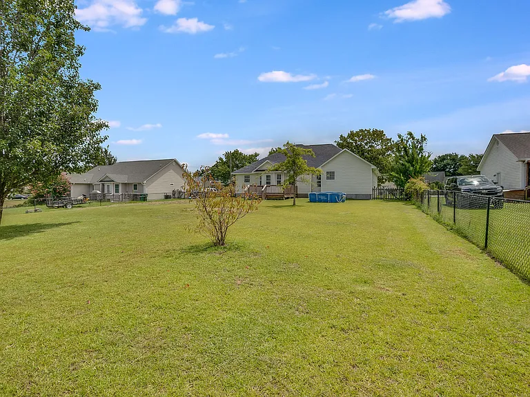 202 Weeping Hollow Ct — Photo 44