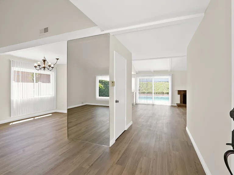 16956 Flower Vale Ln — Photo 3
