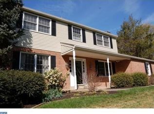 8 Mars Rd, Newark, DE 19711