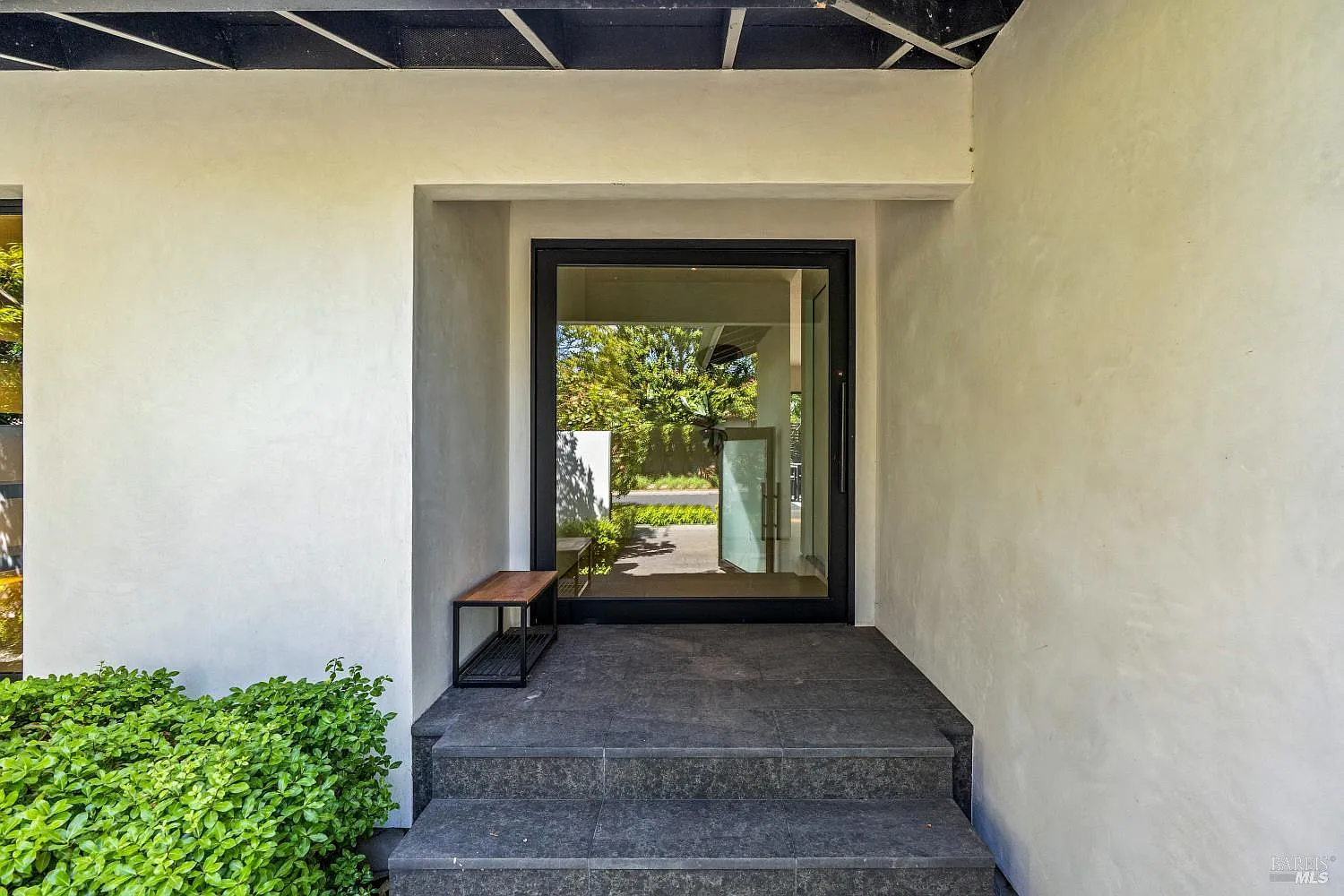 1885 Larkspur Street - Photo 4