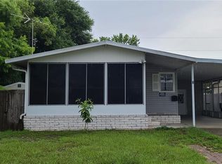 2 Bonaire Pl, Umatilla, FL 32784