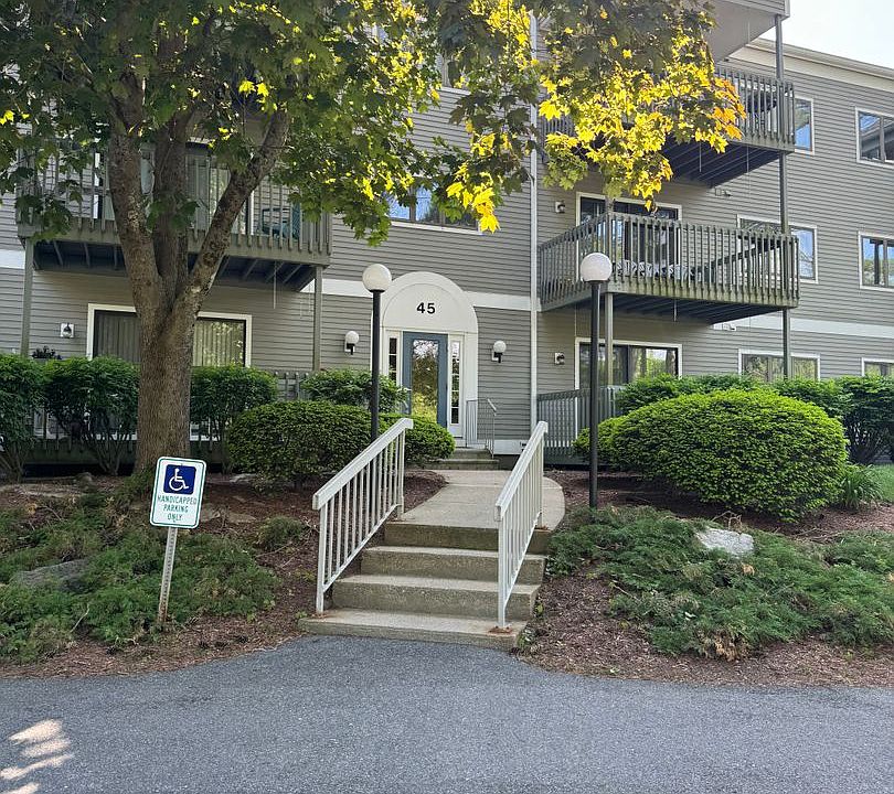 1st image of 45 Dogwood Dr APT 207