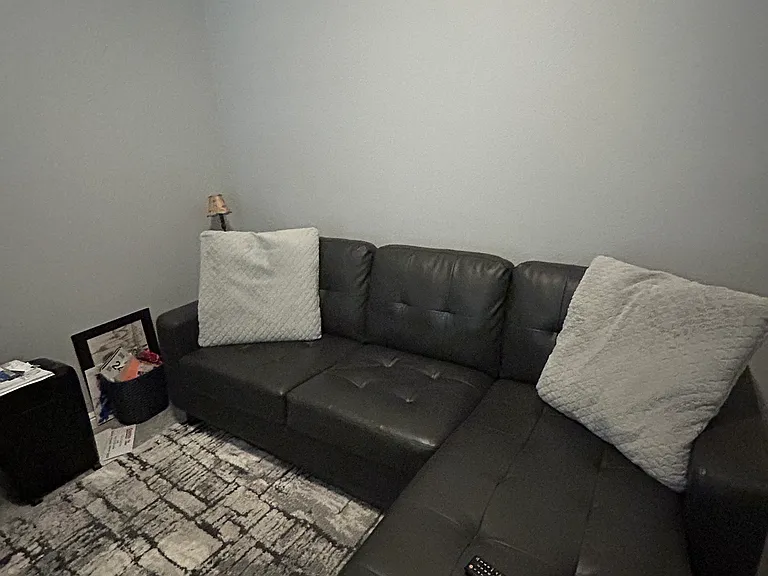 Crown Oaks Dr — Photo 7