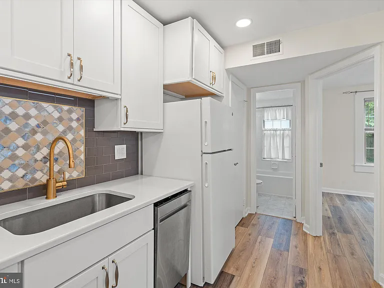 307 Duncan Ave #A — Photo 8