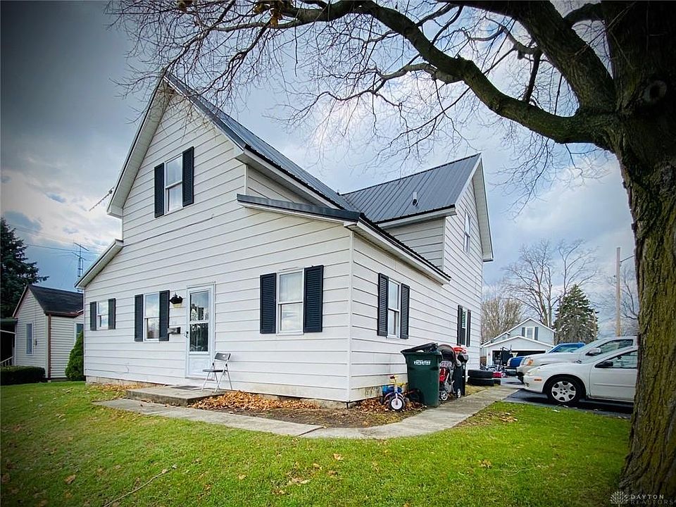 1st image of 336 N Center St