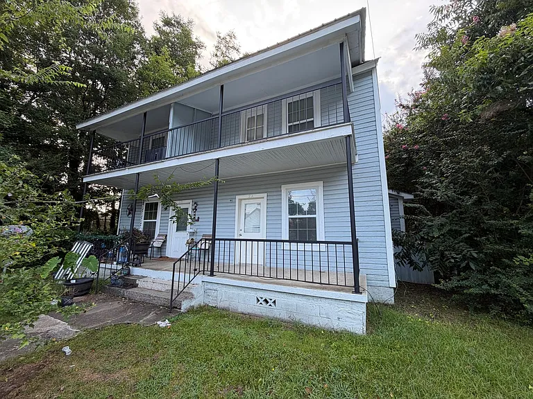 2 N McLin St — Photo 19