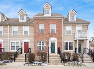 8302 Bruntsfield Rd, Columbus, OH 43235