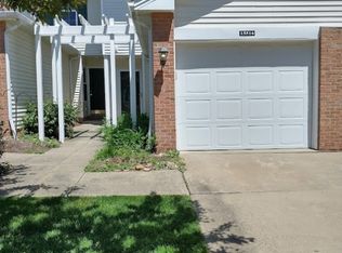 15516 Foxglove Ln, Cleveland, OH 44130