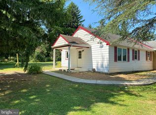 2580 Strasburg Rd #C, Coatesville, PA 19320