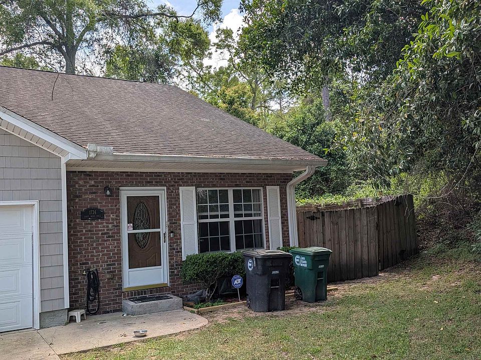 1st image of 1724 Corey Wood Cir