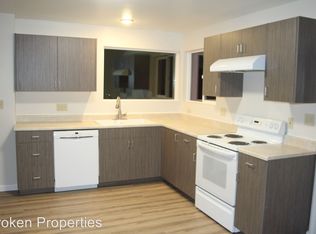 11034 24th Ave NE, Seattle, WA 98125