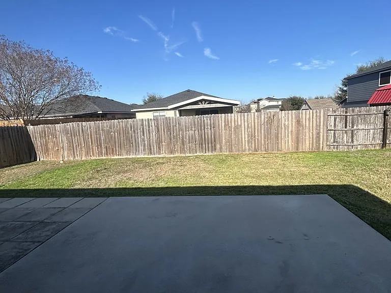 216 Pullman Place Blvd — Photo 17