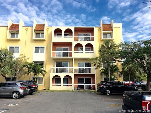 2nd image of 7705 Camino Real #B-302