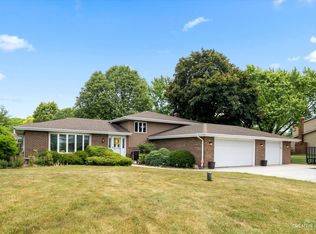 5N587 Abilene Trl, Bloomingdale, IL 60108