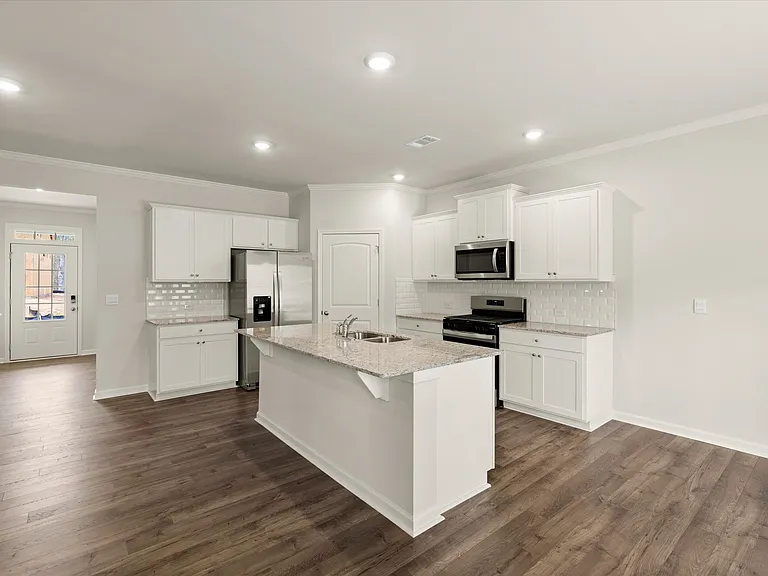 365 Belmont Dr — Photo 32
