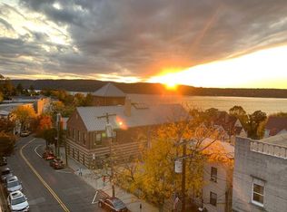 66 Main St #4A, Dobbs Ferry, NY 10522